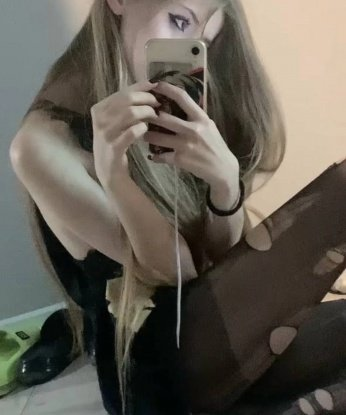 Саша, 23 года